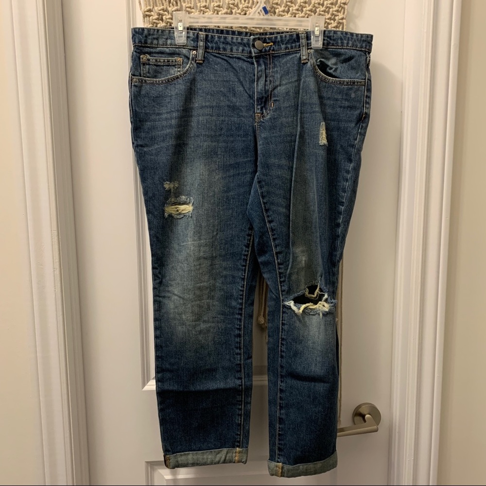GAP Boyfriend fit jeans